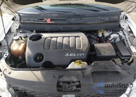 2013 Dodge Journey Sxt z USA, uszkodzony, nr VIN 3C4PDCBG2DT619156